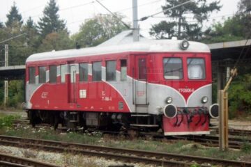 Astfel de automotoare circulă în momentul de față de la Suceava la Dornești si ar putea continua traseul până la Rădăuți
