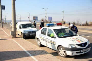 În cadrul controlului au fost verificate 247 de autoturisme, cele mai multe din municipiul Suceava, însă și din celelalte localități unde sunt servicii de taxi