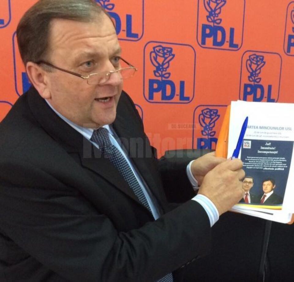 Flutur a prezentat ”Cartea minciunilor USL”