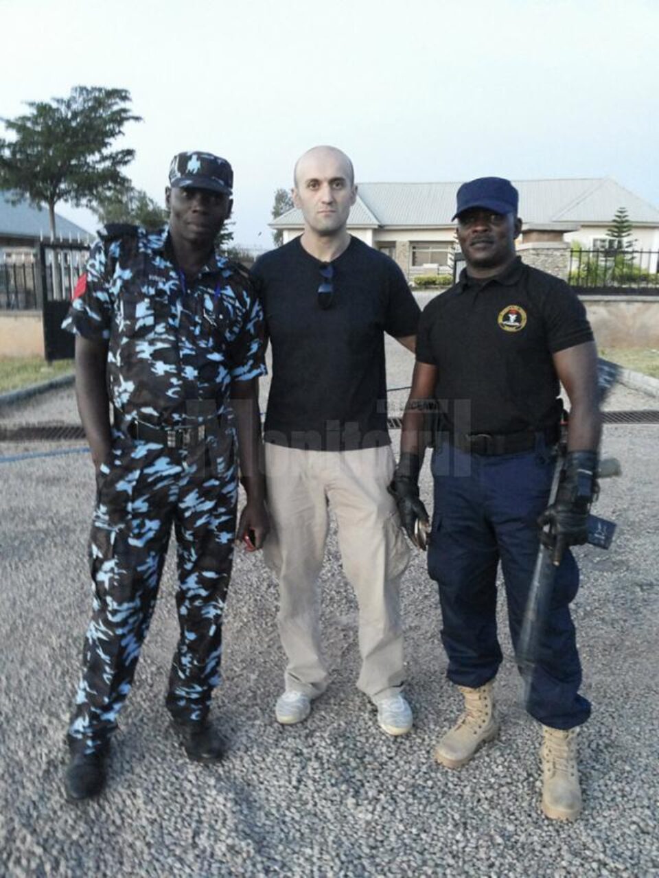 Ovidiu, alături de soldați nigerieni