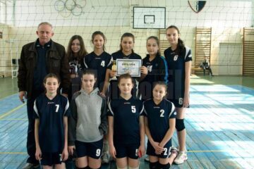 Echipa Școlii „Miron Costin” Suceava a avut o comportare meritorie la etapa de zonă