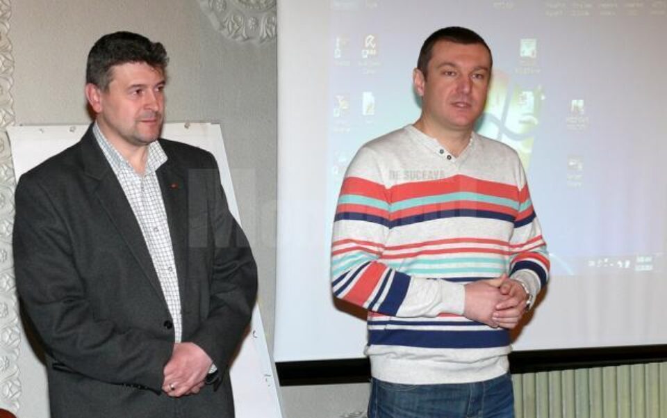 Primarul Gheorghe Cătălin Coman și Mihai Androhovici, vicepreședintele Federației Române „Sportul pentru Toți”