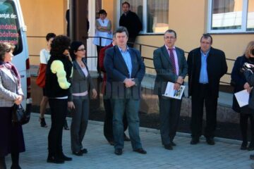 La Gura Humorului au fost inaugurate patru case de tip familial și un centru de recuperare pentru copii cu dizabilități