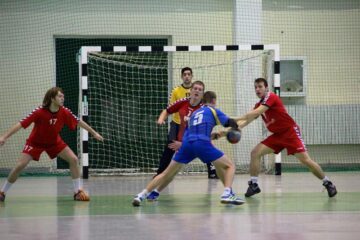 Handbaliștii suceveni păstrează șanse pentru un loc la turneul final