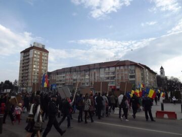 Aproape 200 de suceveni au participat la „Marșul pentru viață”, miting anti-avort