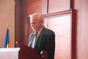Atanasă Nistor a depus jurământul de învestire în funcția de subprefect