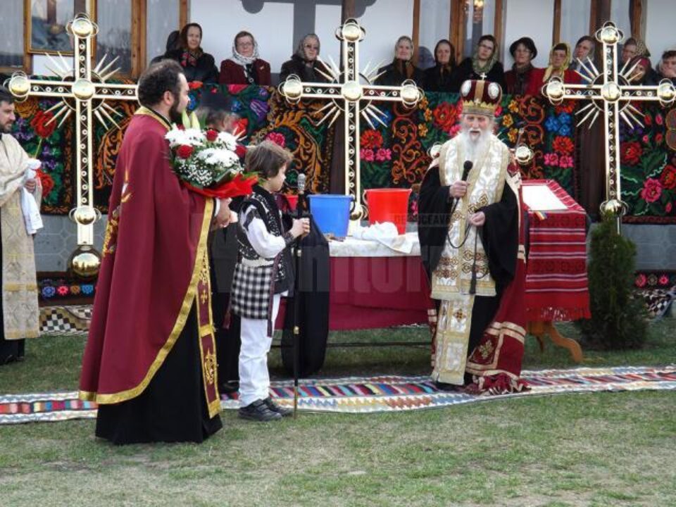 Slujbă arhierească la Parohia Dărmănești II „Sf. Ilie”
