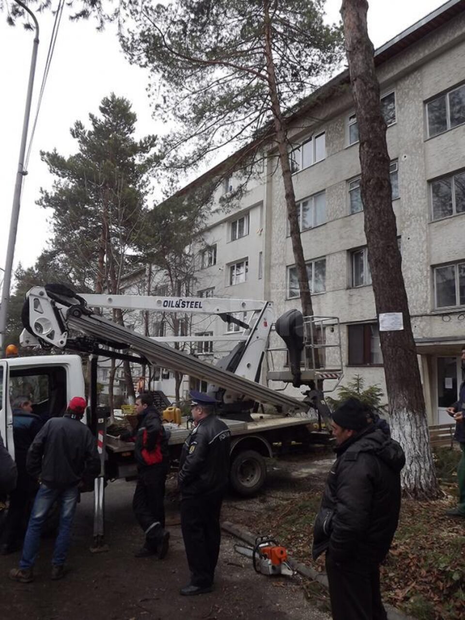 Unul dintre polițiștii trimiși la fața locului i-a dat maximul de amenda tânărului care a sunat la 112