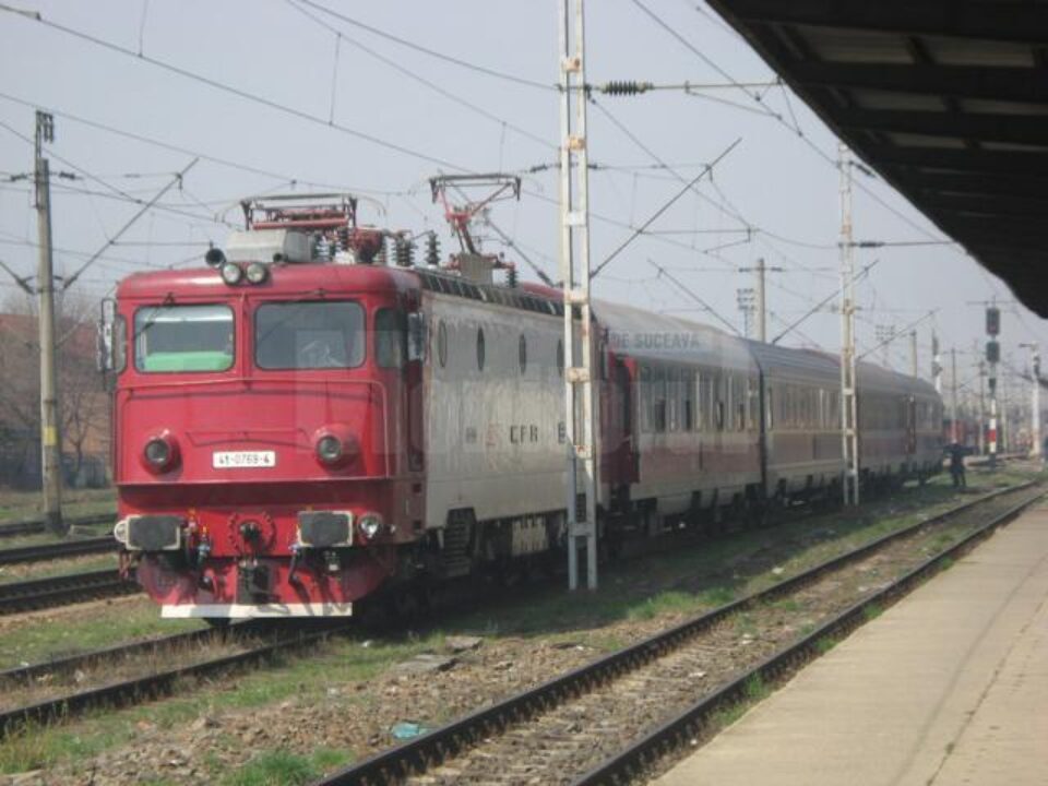 Trecerea la ora de vară din noaptea de sâmbătă spre duminică va avea influențe și asupra mersului trenurilor Trecerea la ora de vară din noaptea de sâmbătă spre duminică va avea influențe și asupra mersului trenurilor