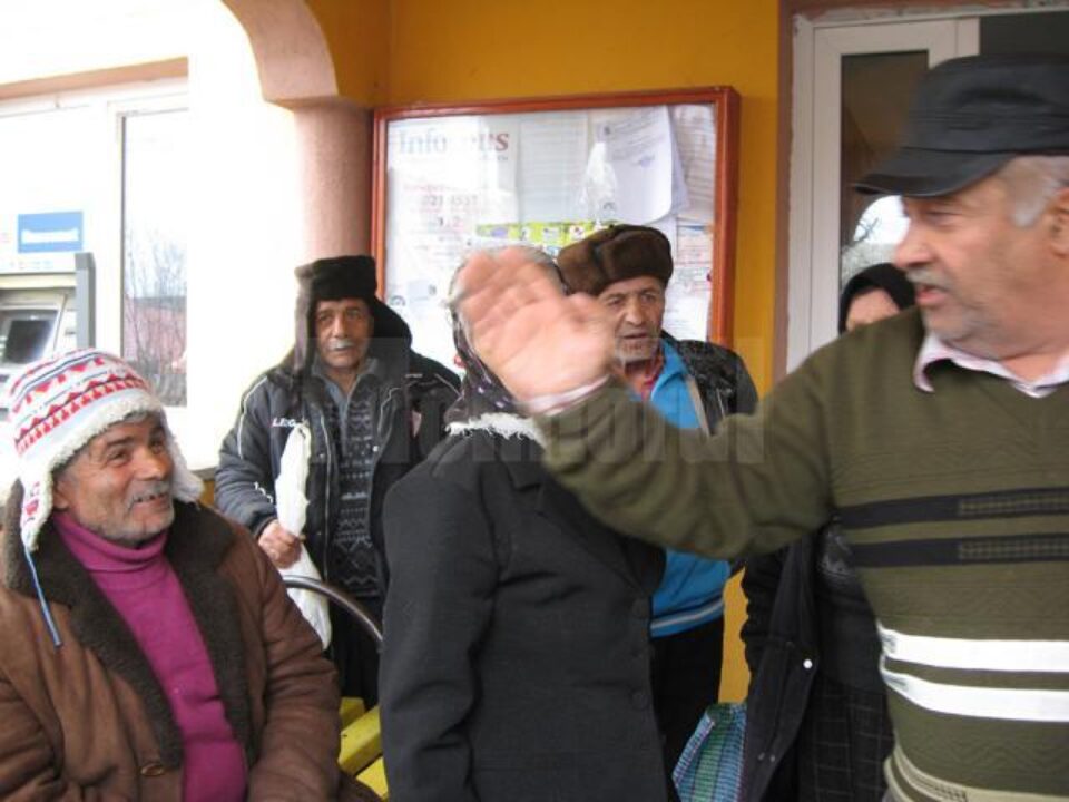 Consilierul local al romilor din Voitinel spune că aproape jumătate din comunitate nu știe carte