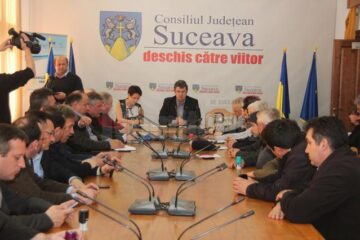 Contractele pentru acordarea finanțării au fost semnate ieri în prezența lui Cătălin Nechifor și a peste 40 de primari suceveni, beneficiari ai fondurilor