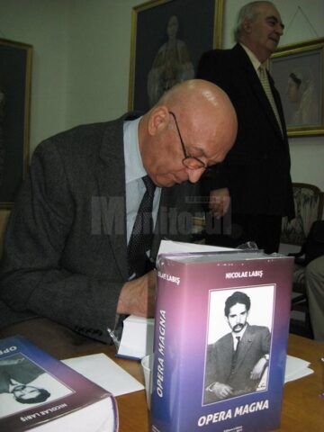 Nicolae Cârlan - autorul ediției îngrijite Nicolae Labiș - Opera Magna