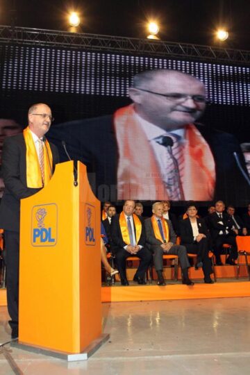 Onofrei le propune românilor programul „Prosperitate în fiecare casă”