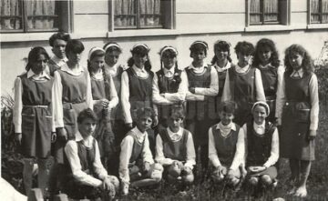 Clasa a VIII-a, la Școala Generală Pojorâta 1986