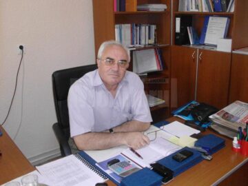Constantin Mărgineanu: “Tunsoarea la băieți era o mare problemă. Noi ne doream tare mult părul lung, însă de unde??