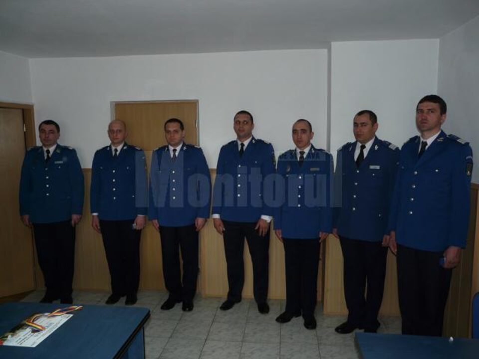 Jandarmi înaintați în grad