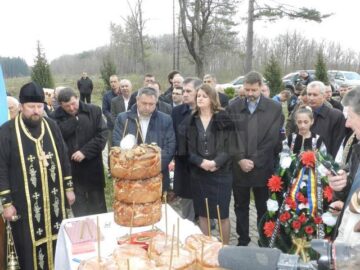 La locul tragediei din 1941 a fost prezentă și o delegație specială din România, din care nu a făcut parte nici un reprezentant al Departamentului pentru Românii de Pretutindeni de la București