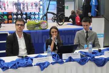 Reprezentanții Decathlon - Cristian Lățea, Adriana Marinoiu și Adrian Zlătan