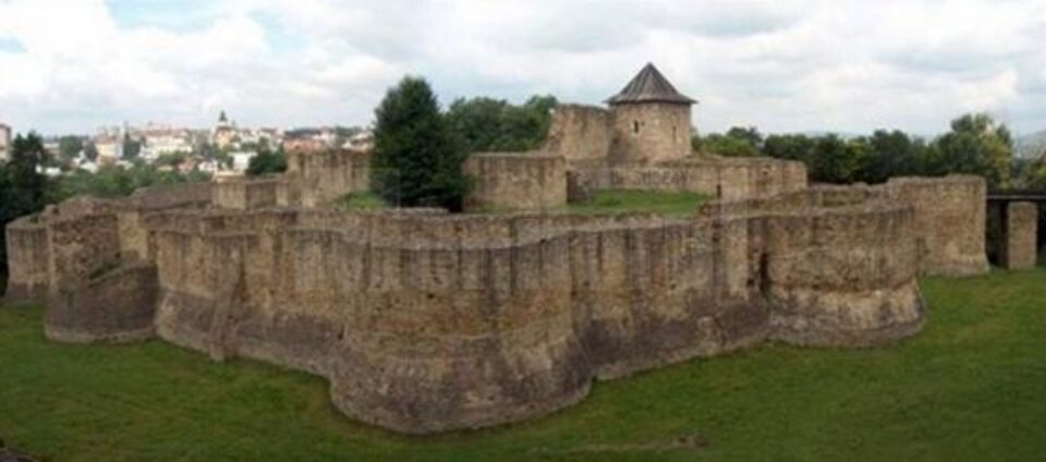 Cetatea de Scaun a Sucevei nu mai poate fi vizitată până la finalizarea lucrărilor de restaurare Cetatea de Scaun a Sucevei nu mai poate fi vizitată până la finalizarea lucrărilor de restaurare