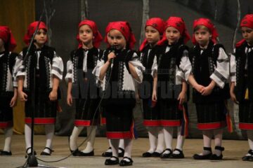 Grupul vocal al Grădiniței „Sfântul Ioan cel Nou” Suceava