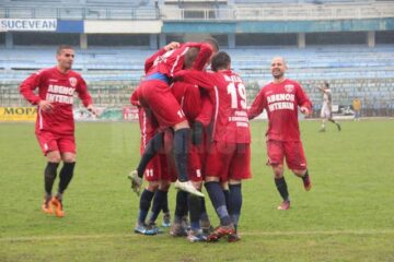 Sucevenii exulta după ultimul gol marcat de Daniel Balan