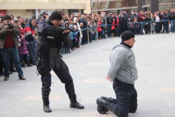 Luptătorii Jandarmeriei au făcut din exercițiile demonstrative un adevărat show