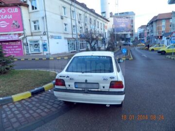 În sensul giratoriu din zona sediului RDS. În imediata apropiere se află parcarea subterană