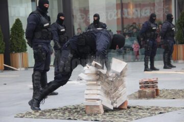 Luptătorii Jandarmeriei au făcut din exercițiile demonstrative un adevărat show