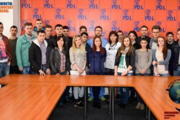 Tinerii democrat-liberali au desfășurat o amplă acțiune pentru controlarea tensiunii arteriale, a glicemiei și a greutății corporale