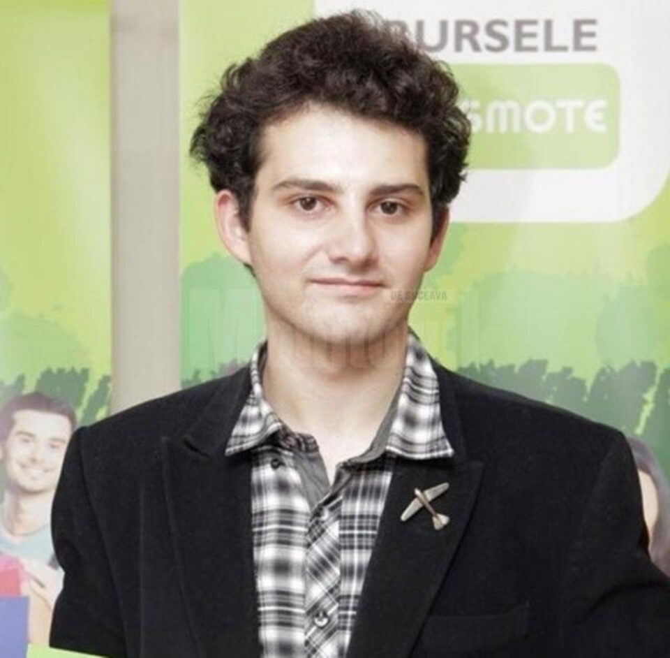 Fălticeneanul Constantin Popa, olimpic internațional la geografie, va primi, timp de doi ani de zile, „Bursa tânărului cercetător” Fălticeneanul Constantin Popa, olimpic internațional la geografie, va primi, timp de doi ani de zile, „Bursa tânărului cercetător”