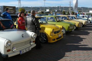 Retro Mobil Club România organizează mâine, pe platoul Iulius Mall Suceava, Retro Parada Primăverii