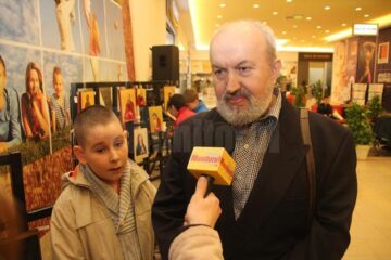 Expoziția „Fereastră spre cer”, ediția a VII-a, la Iulius Mall Suceava