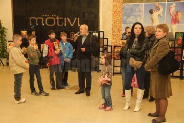 Expoziția „Fereastră spre cer”, ediția a VII-a, la Iulius Mall Suceava