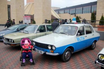 Dacia de miliție, o mașină care copie modelul unei Dacii Miliția autentice