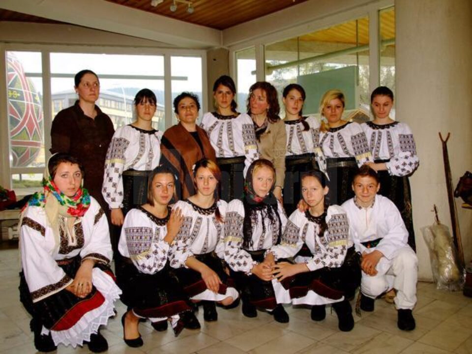 Expoziția-concurs „Sărbătoarea Învierii - Spiritualitate și tradiții prin ochi de copil”