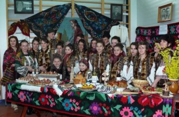 Festivalul Ouălor Încondeiate la Moldovița