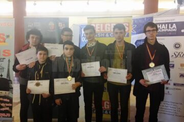 Șapte elevi s-au întors cu premii de la Olimpiada Națională de Fizică