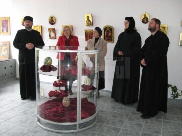 Expoziția de artă religioasă „Icoana de la meșteșug la mărturisire”