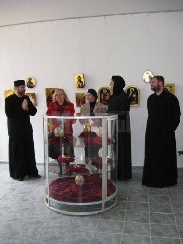 Expoziția de artă religioasă „Icoana de la meșteșug la mărturisire”