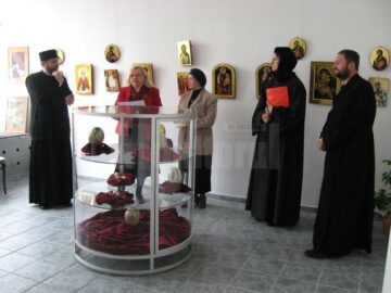 Expoziția de artă religioasă „Icoana de la meșteșug la mărturisire”