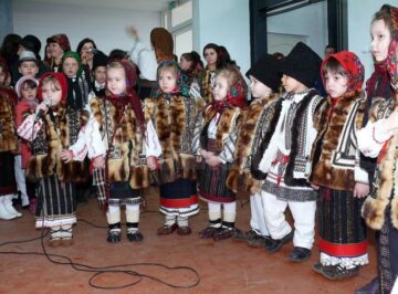 Festivalul Ouălor Încondeiate la Moldovița