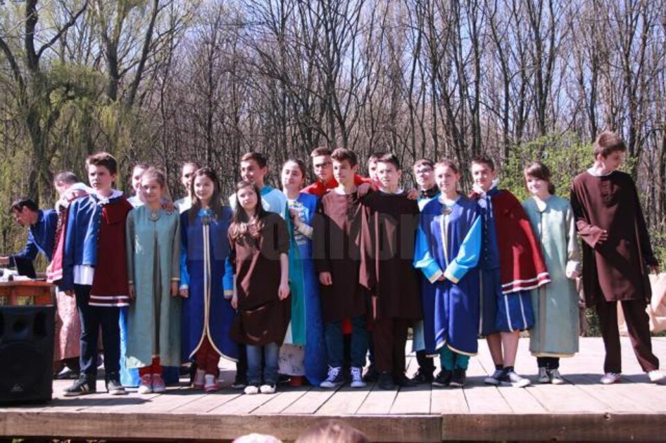 Jocuri medievale la Muzeul Satului Bucovinean