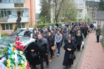 Jurnalistul Mugur Geu a fost condus ieri pe ultimul drum