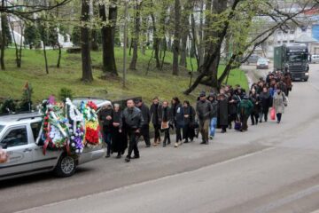 Jurnalistul Mugur Geu a fost condus ieri pe ultimul drum
