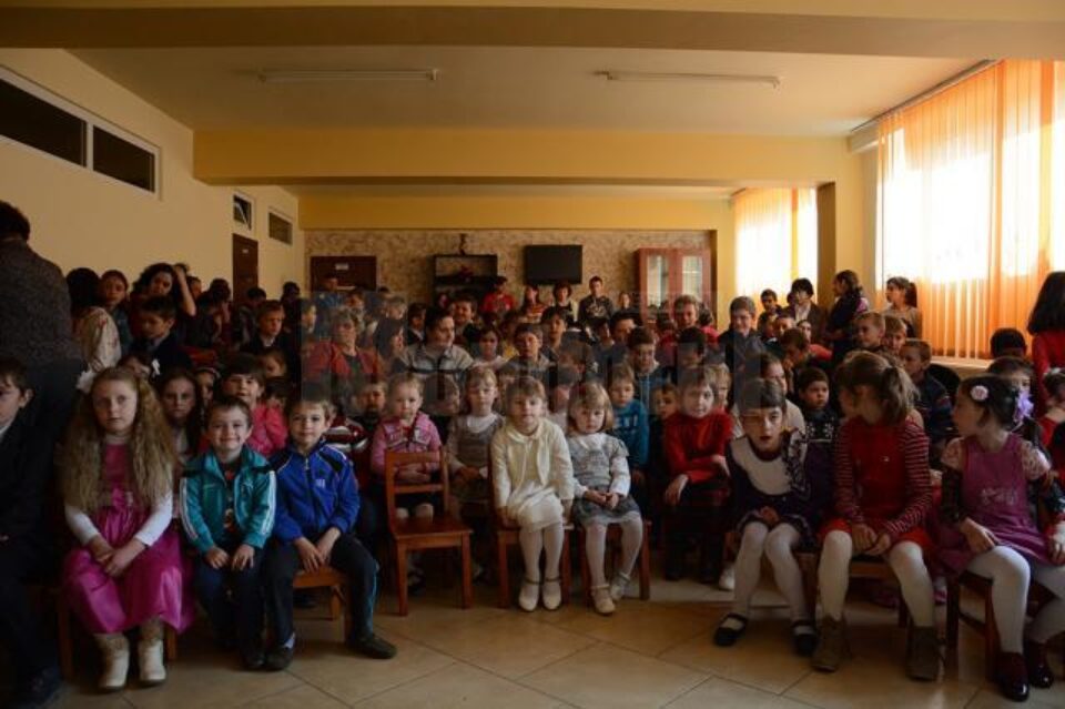 Activități interactive, evocări, tradiții, în săptămâna „Școala altfel”