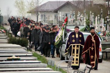 Jurnalistul Mugur Geu a fost condus ieri pe ultimul drum