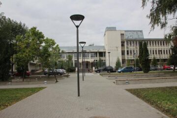 Universitatea „Ștefan cel Mare” din Suceava are acorduri de colaborare cu universitățile germane din Augsburg, Freiburg, Mittelstands, Hamburg, Berlin și Aalen