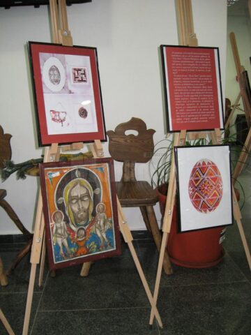 Miniaturi bucovinene - Expoziția „Oul încondeiat, prima carte religioasă a omenirii”