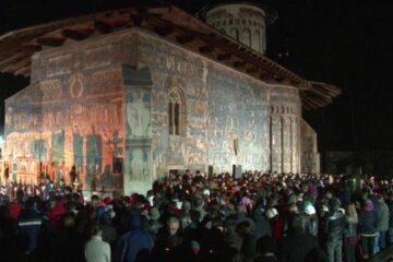 Noaptea de Înviere la Mănăstirea Voroneț