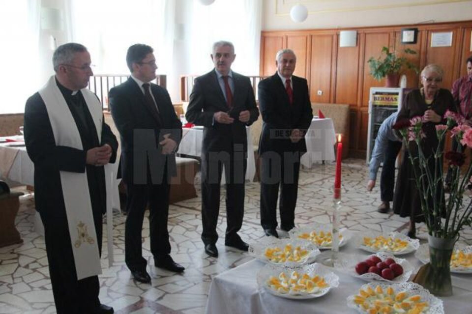 Împărțirea oului sfințit, o tradiție veche de sute de ani pentru etnicii polonezi